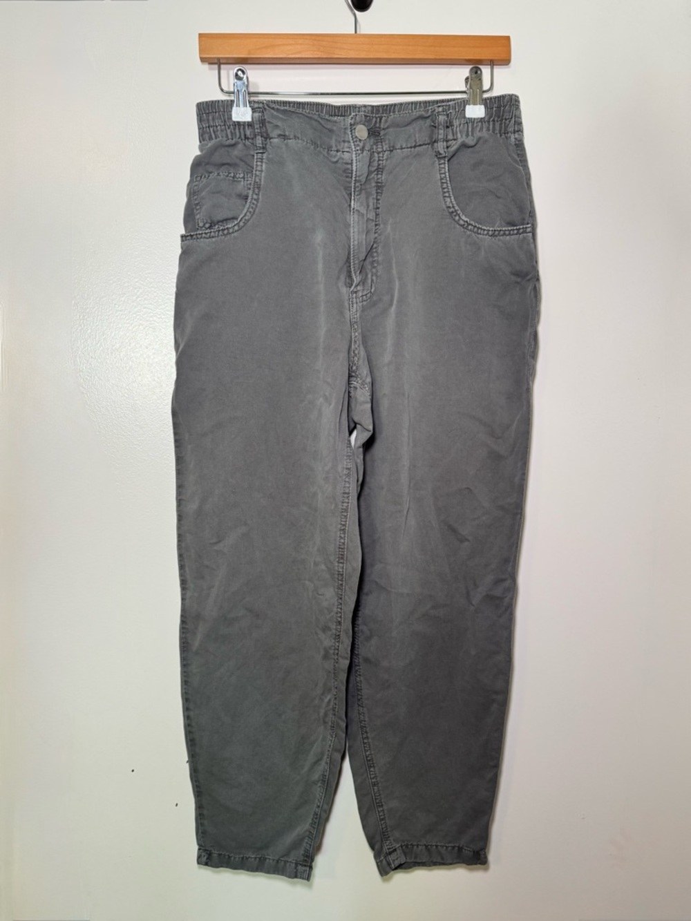 ZARA Stretch High Waisted Mom Jeans Tapered Leg